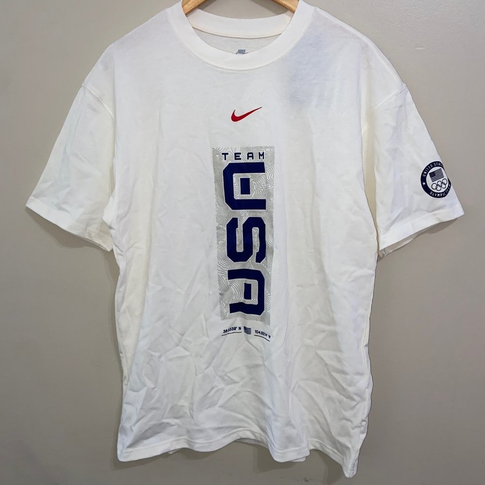 Nike Team USA 2022 Winter Olympics Heavyweight T-Shirt Men’s M DO7033-901 NEW